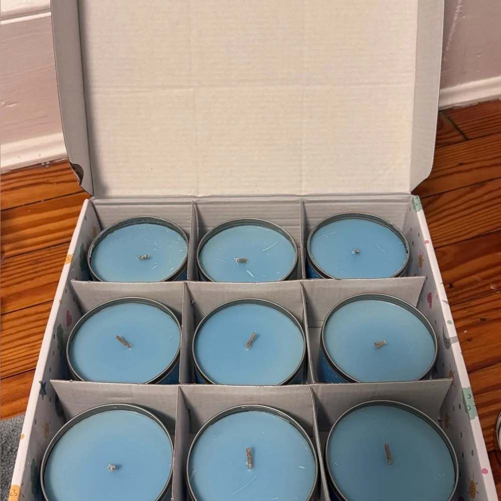 Baby shower favors candles and soaps